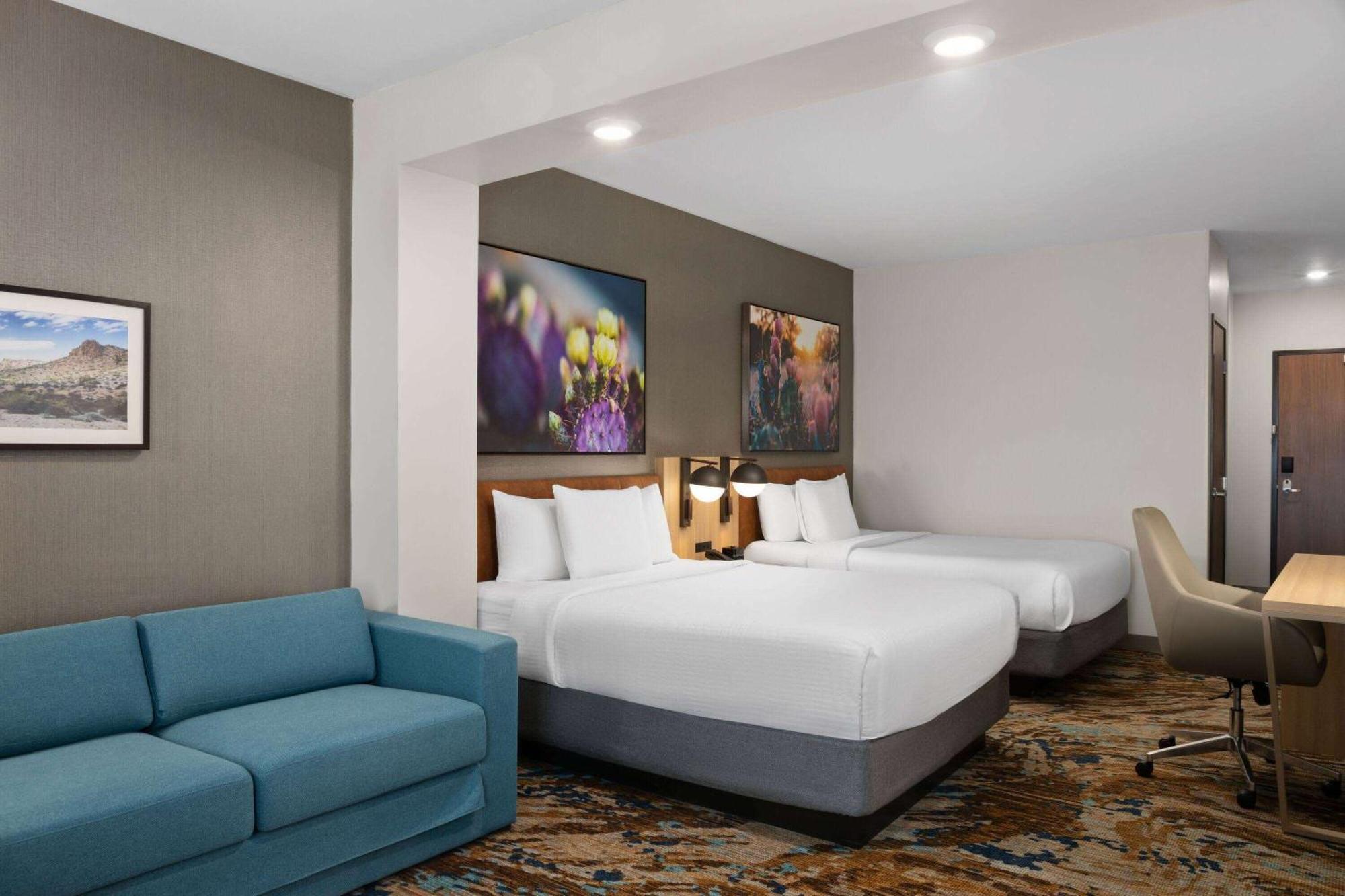 La Quinta Inn & Suites By Wyndham 유마 외부 사진