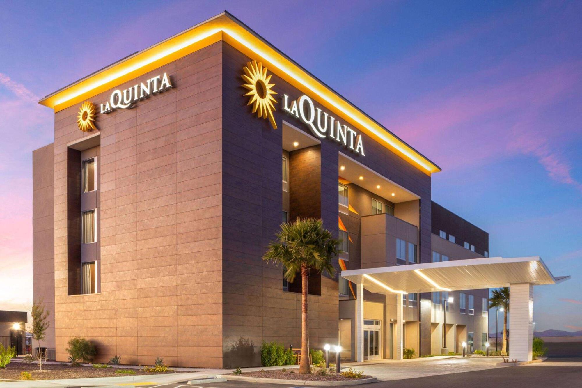 La Quinta Inn & Suites By Wyndham 유마 외부 사진