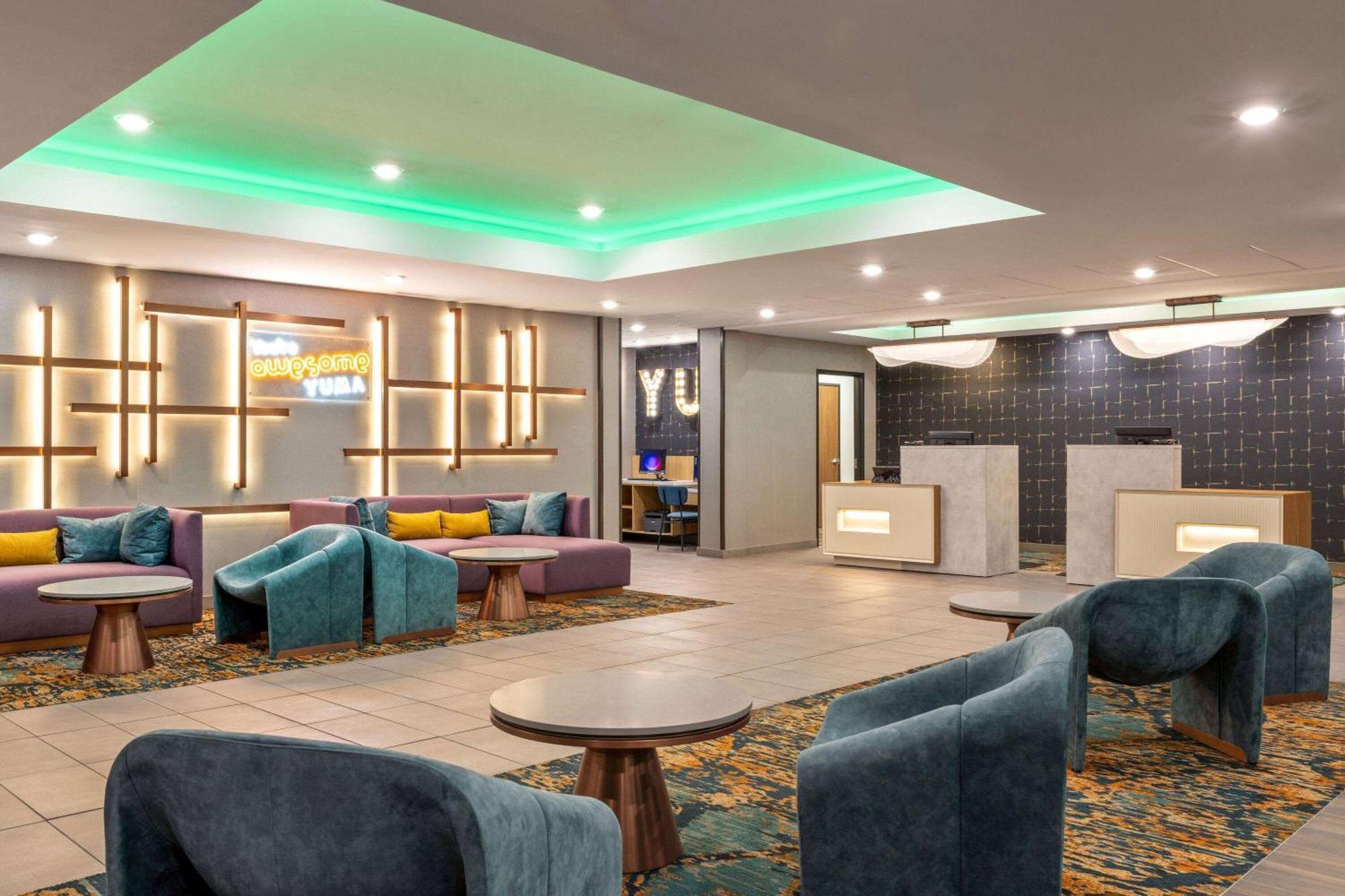 La Quinta Inn & Suites By Wyndham 유마 외부 사진