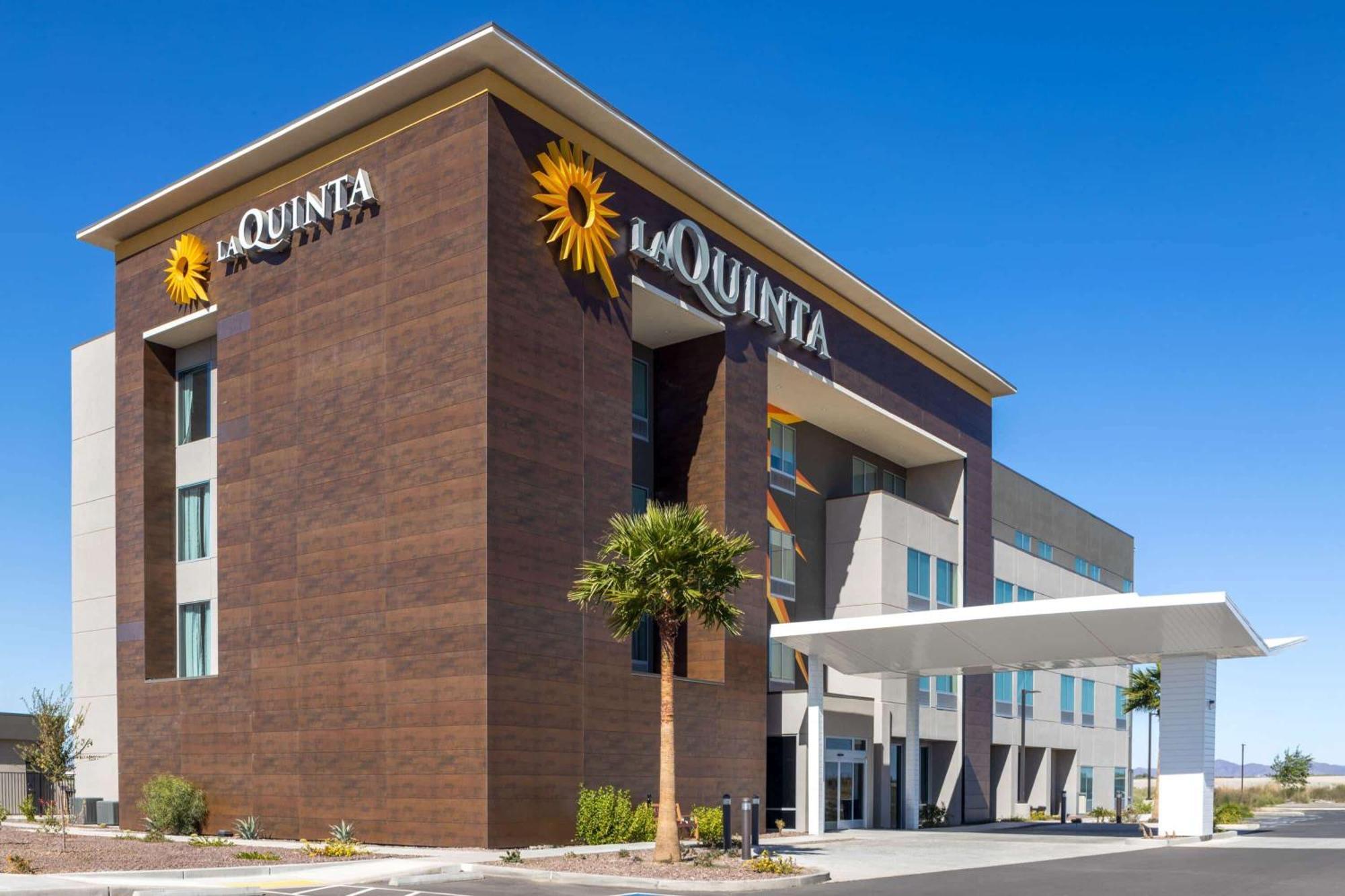 La Quinta Inn & Suites By Wyndham 유마 외부 사진